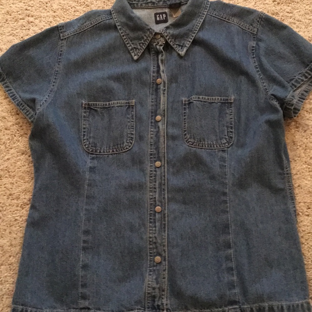 Short sleeve jean shirt